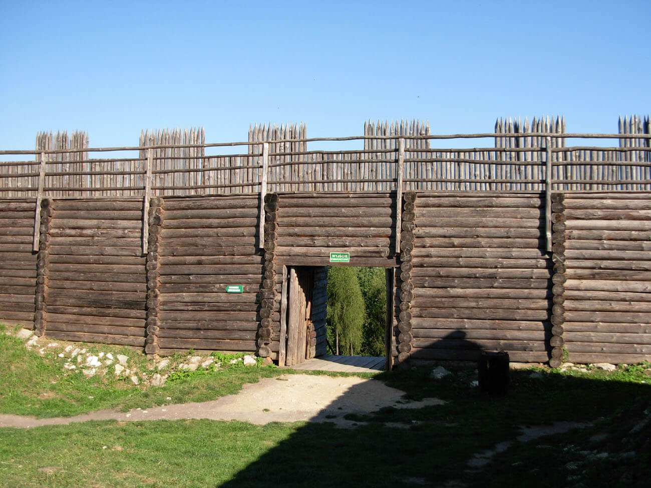 Birów - hillfort - Ancient and medieval architecture